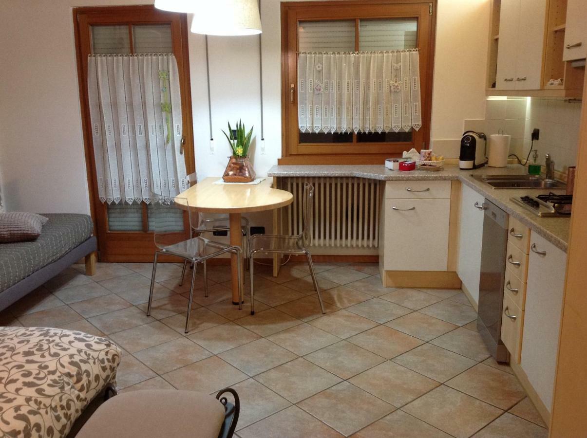 Home White ライヴェス エクステリア 写真